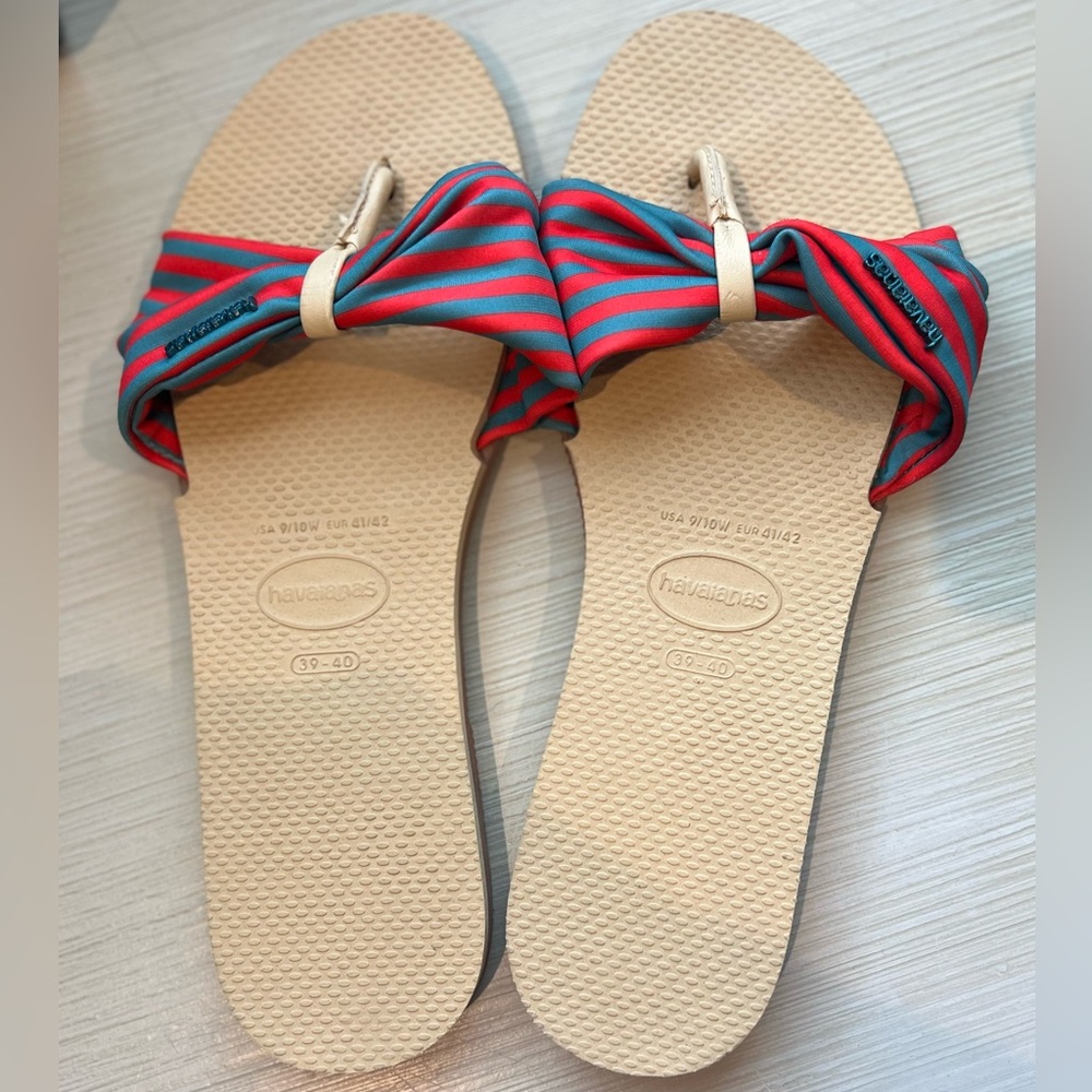 Havaianas Red and Blue Sandals with Striped Bow size 39-40